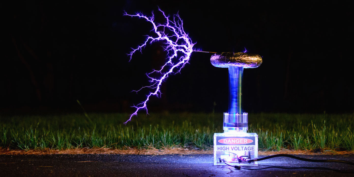 Photo of the oneTesla Musical Tesla Coil